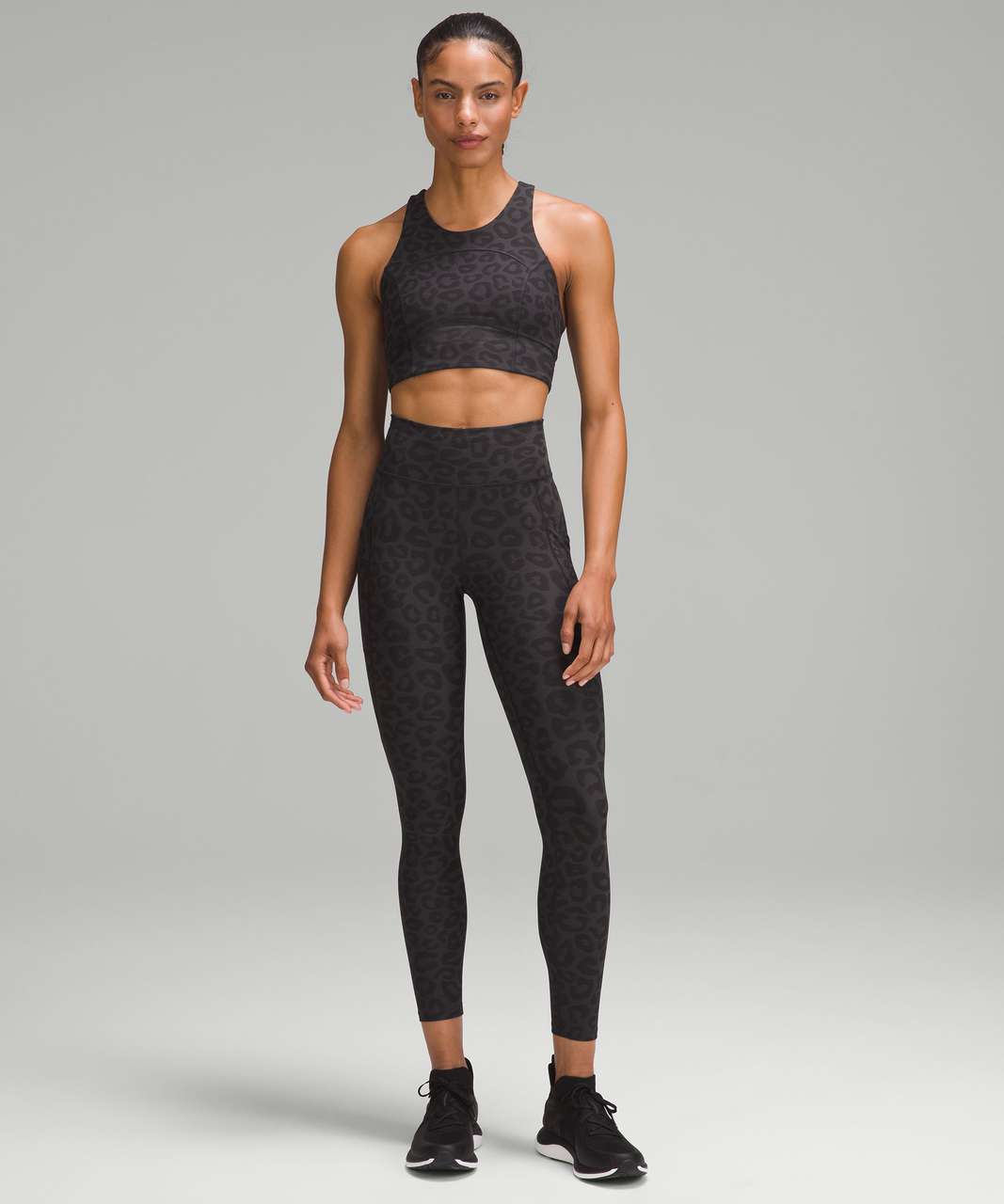 Lululemon lab Everlux Jacquard Train Bra - Leopardo Jacquard Graphite Grey Black