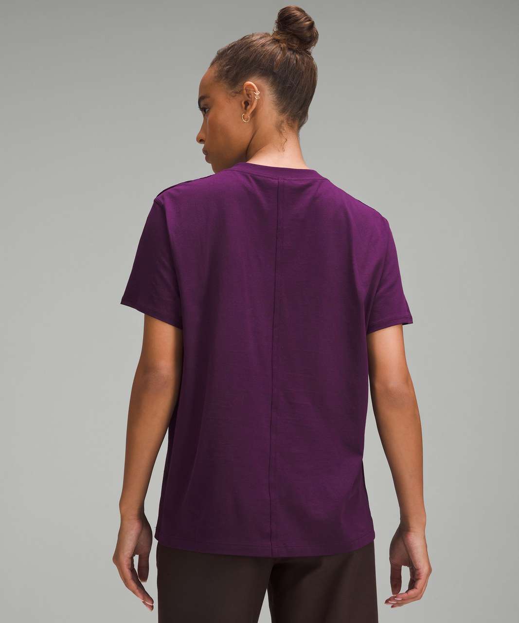 Lululemon Softstreme Gathered T-Shirt Size 10 Magenta Purple MGPR 04955