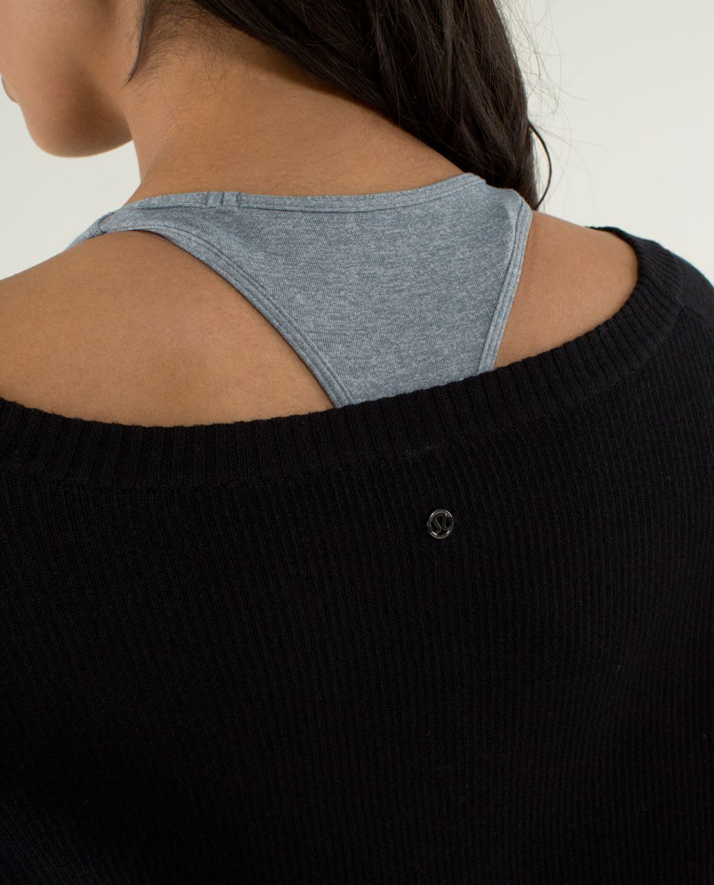 Lululemon Chai Time Pullover II - Black /  Heathered Deep Coal