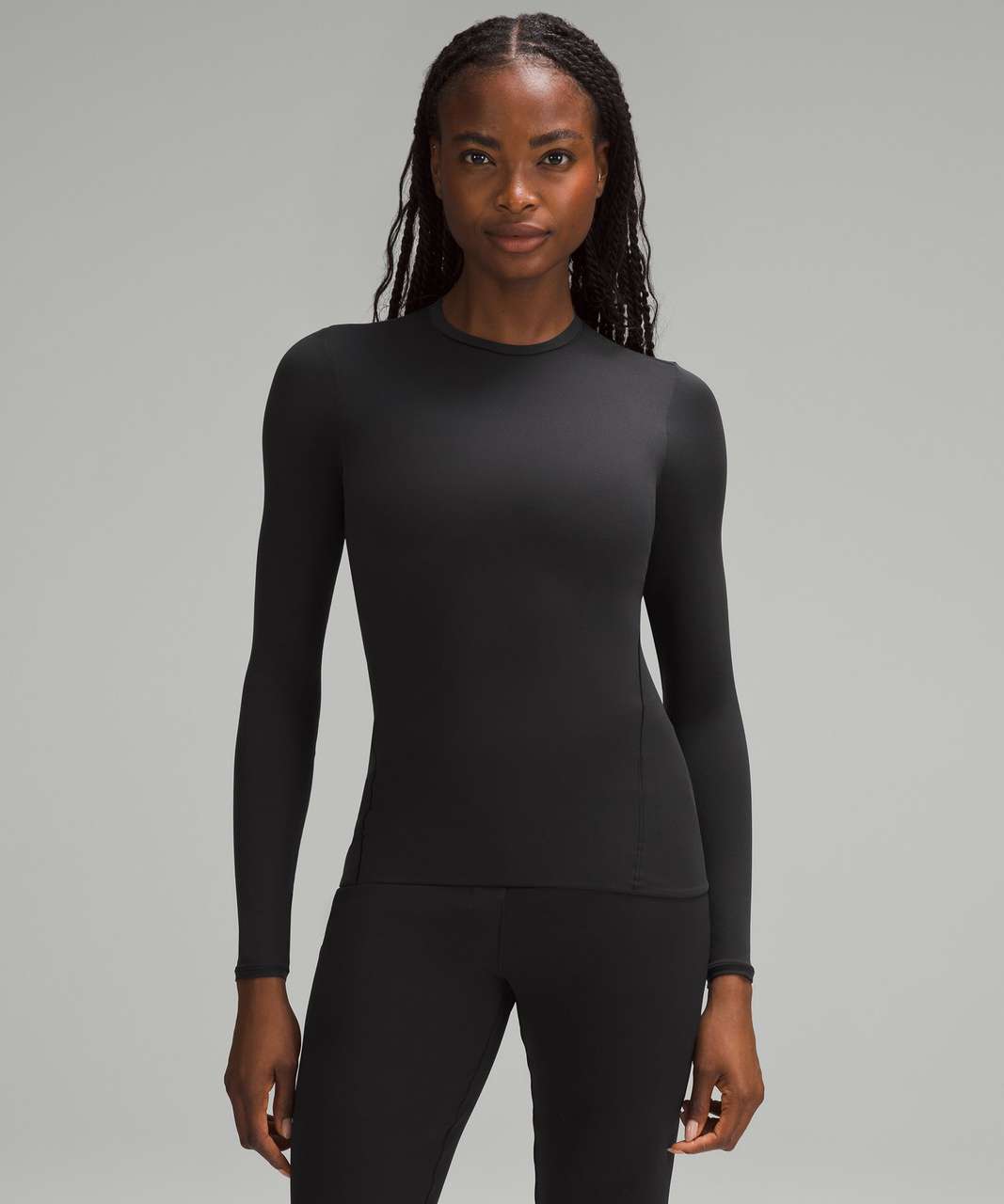 https://storage.googleapis.com/lulu-fanatics/product/87780/1280/lululemon-wundermost-ultra-soft-nulu-crewneck-long-sleeve-shirt-black-0001-466027.jpg