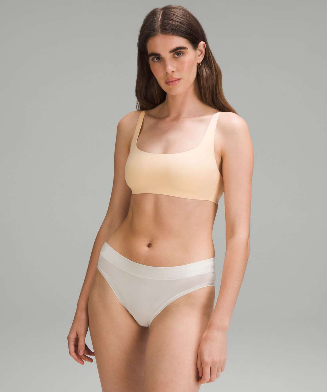 Lululemon Wundermost Ultra-Soft Nulu Scoop-Neck Spaghetti-Strap Bra A–D Cups - Pale Linen