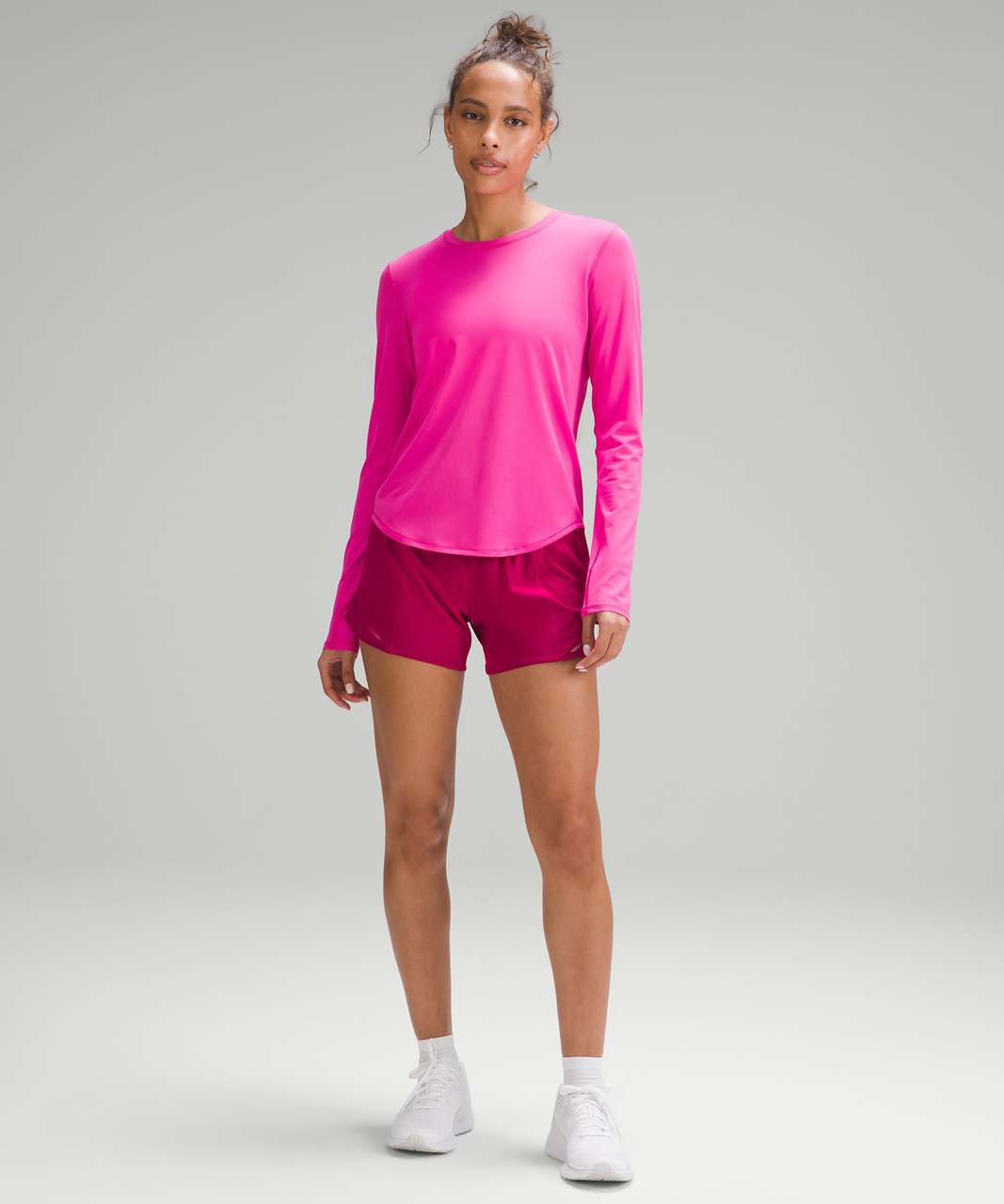 NEW LULULEMON Hotty Hot 2.5 HR Hi-Rise Short 2 4 6 8 Sonic Pink