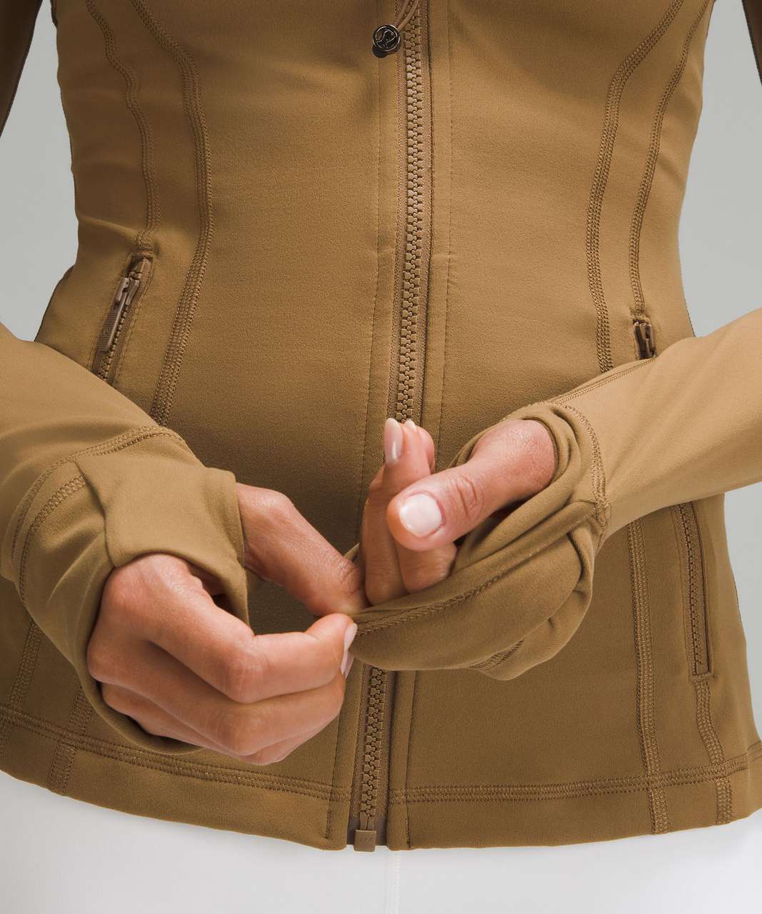 Lululemon Define Cropped Jacket Nulu with secure pockets - Retail $118 