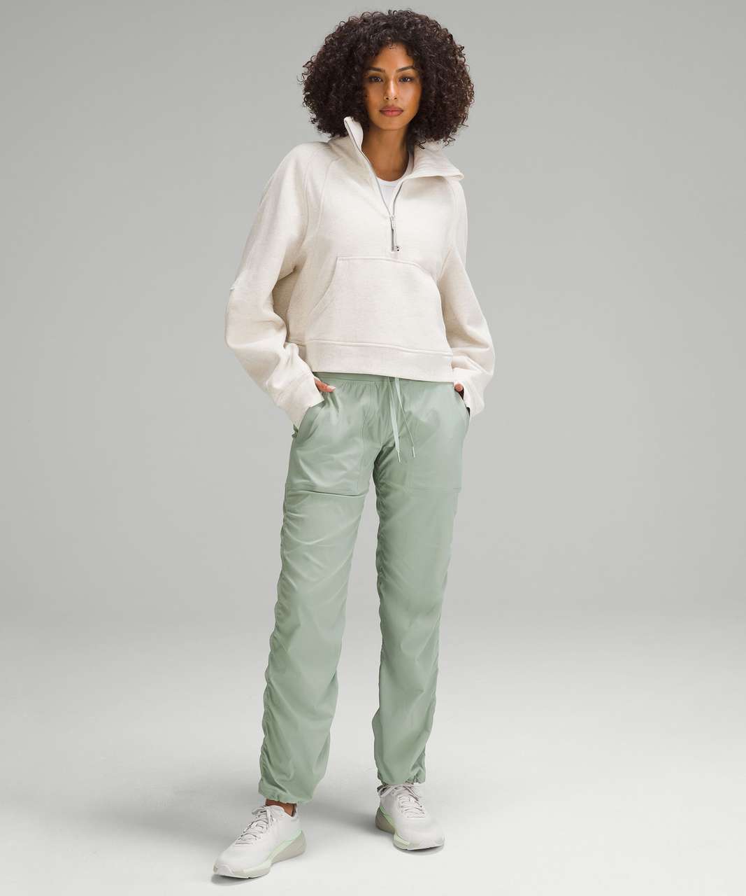 Dance Studio Mid-Rise Pant *Regular, Joggers