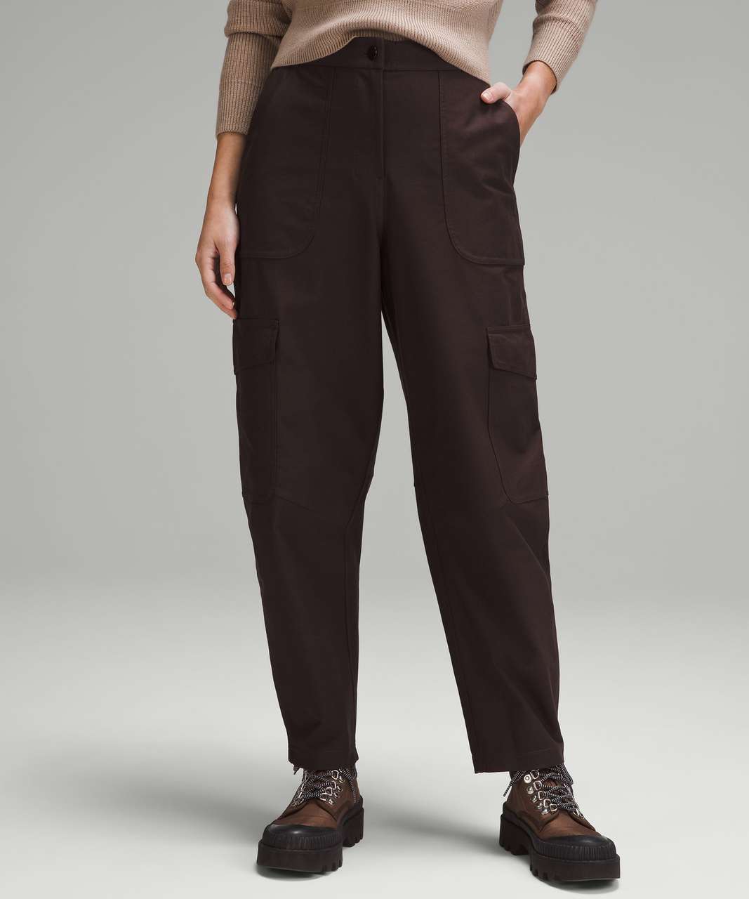 Lululemon athletica Utilitech Relaxed Mid-Rise Trouser 7/8 Length, Women's  Trousers