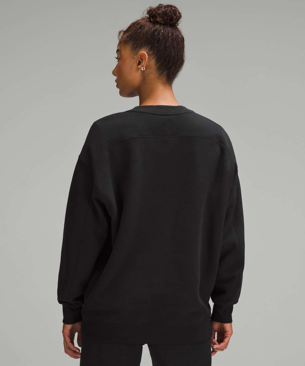 Lululemon Perfectly Oversized Crew - Black - lulu fanatics