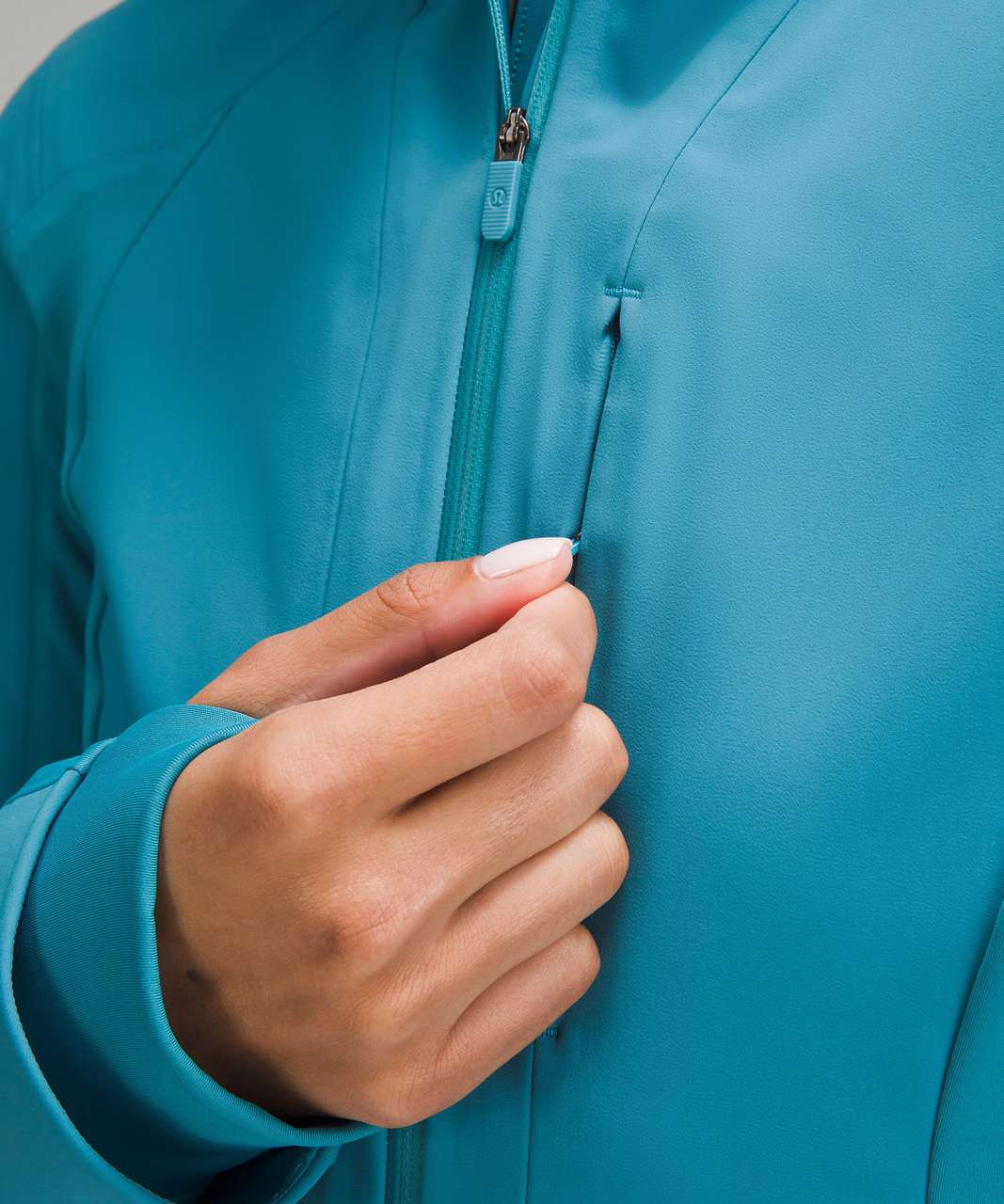 New Lululemon Cross Chill Jacket RepelShell Size 8 Sheer Blue