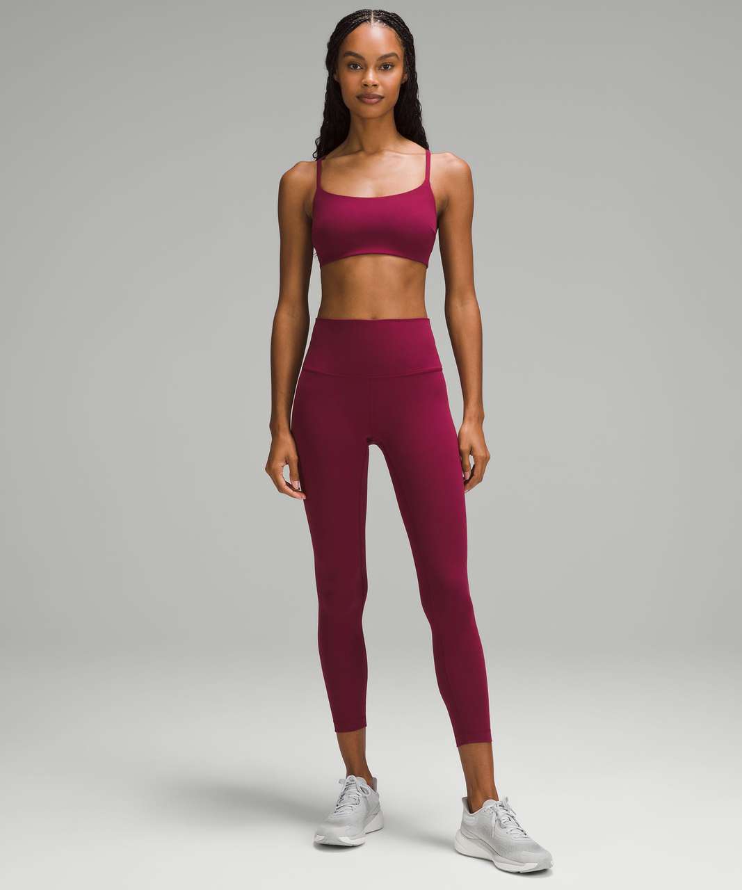 https://storage.googleapis.com/lulu-fanatics/product/88006/1280/lululemon-wunder-train-strappy-racer-bra-light-support-c-d-cup-deep-luxe-030867-467313.jpg