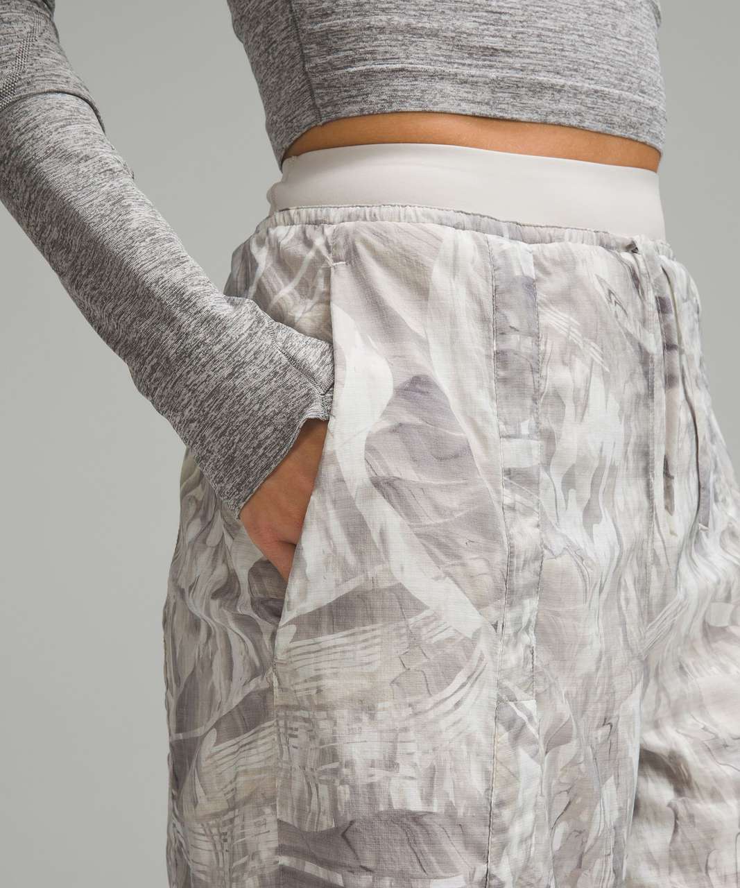 Lululemon Lightweight Woven Snap-Leg Super-High-Rise Pant - Marble Meld  Light Multi / Dove Grey - lulu fanatics