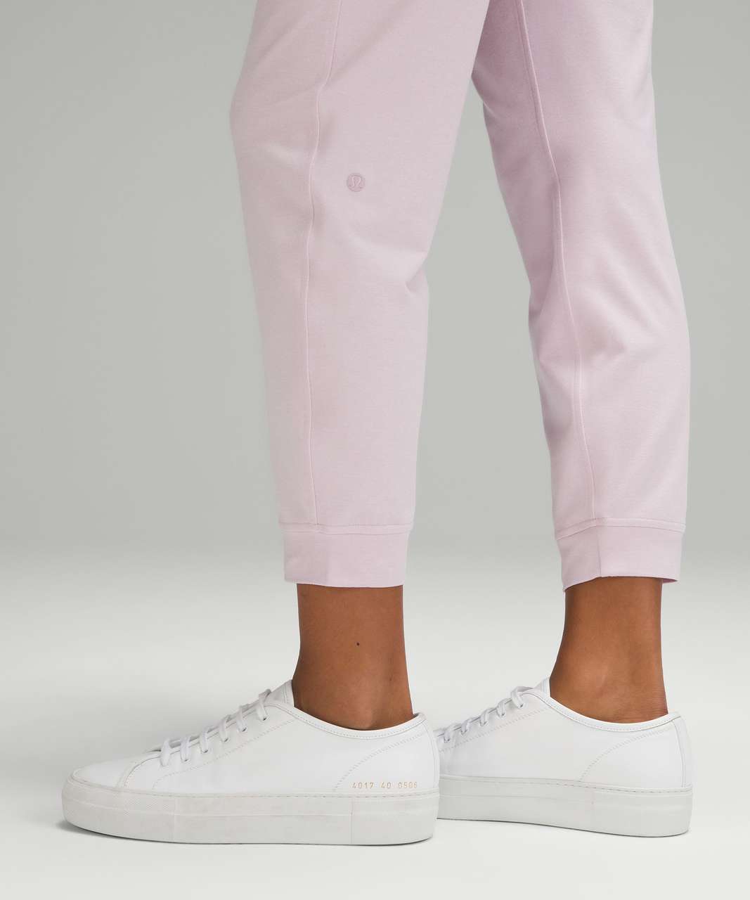 Lululemon Soft Jersey Classic-Fit Mid-Rise Jogger - Heathered Pink Peony