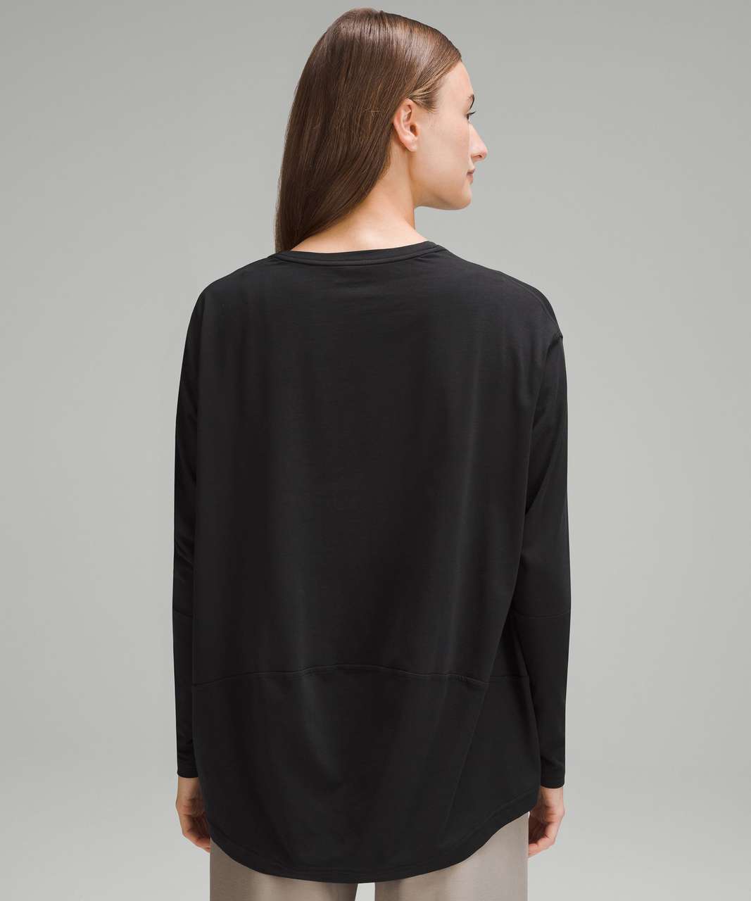 Lululemon Back In Action V-Neck Long-Sleeve Shirt - Black