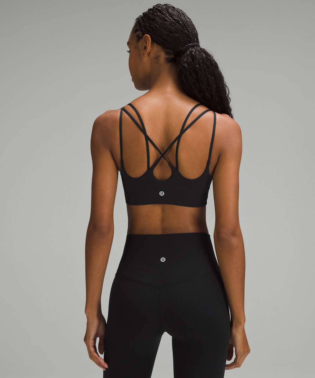 Lululemon Women's Black Energy Sports Bra Size 6 Strappy Workout