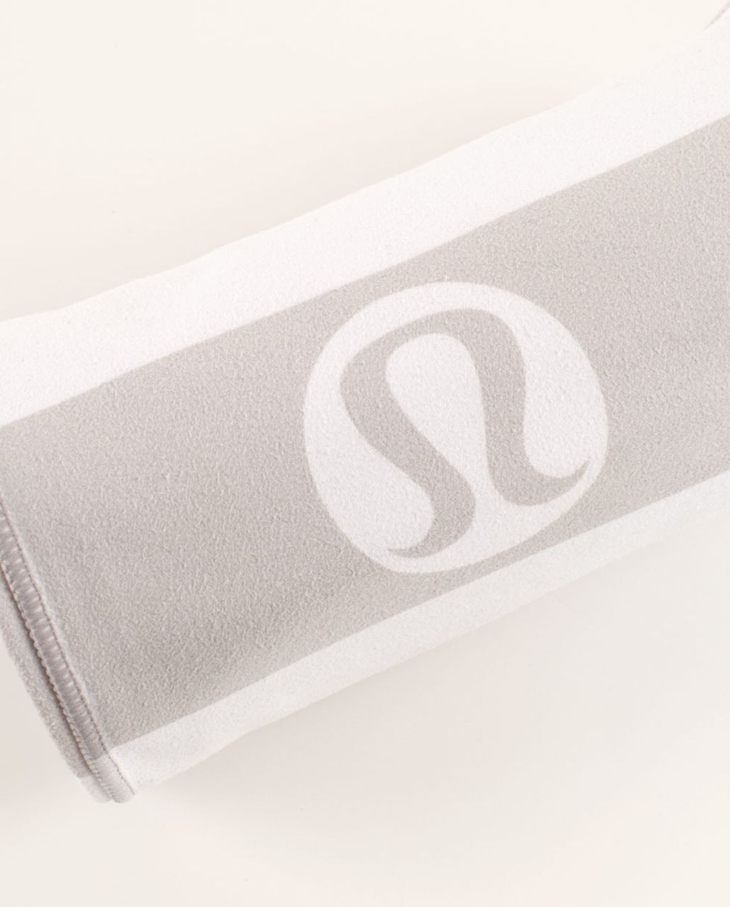 Lululemon Manduka Equa Towel (LG) - Silver Spoon White Really Bold Stripe