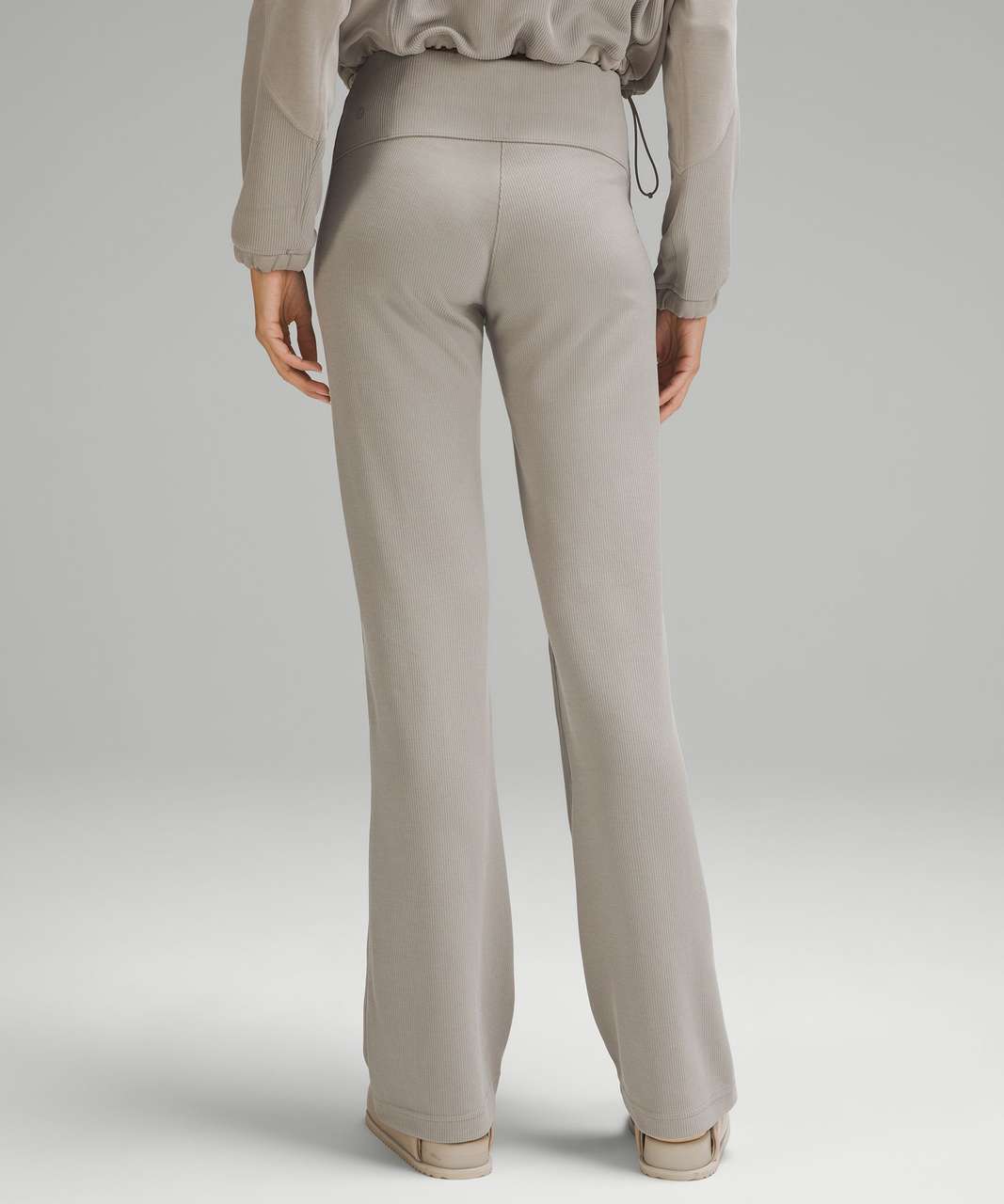 Brushed Softstreme Ribbed Zip Flared Pant 32.5 (4) in Bone : r/lululemon