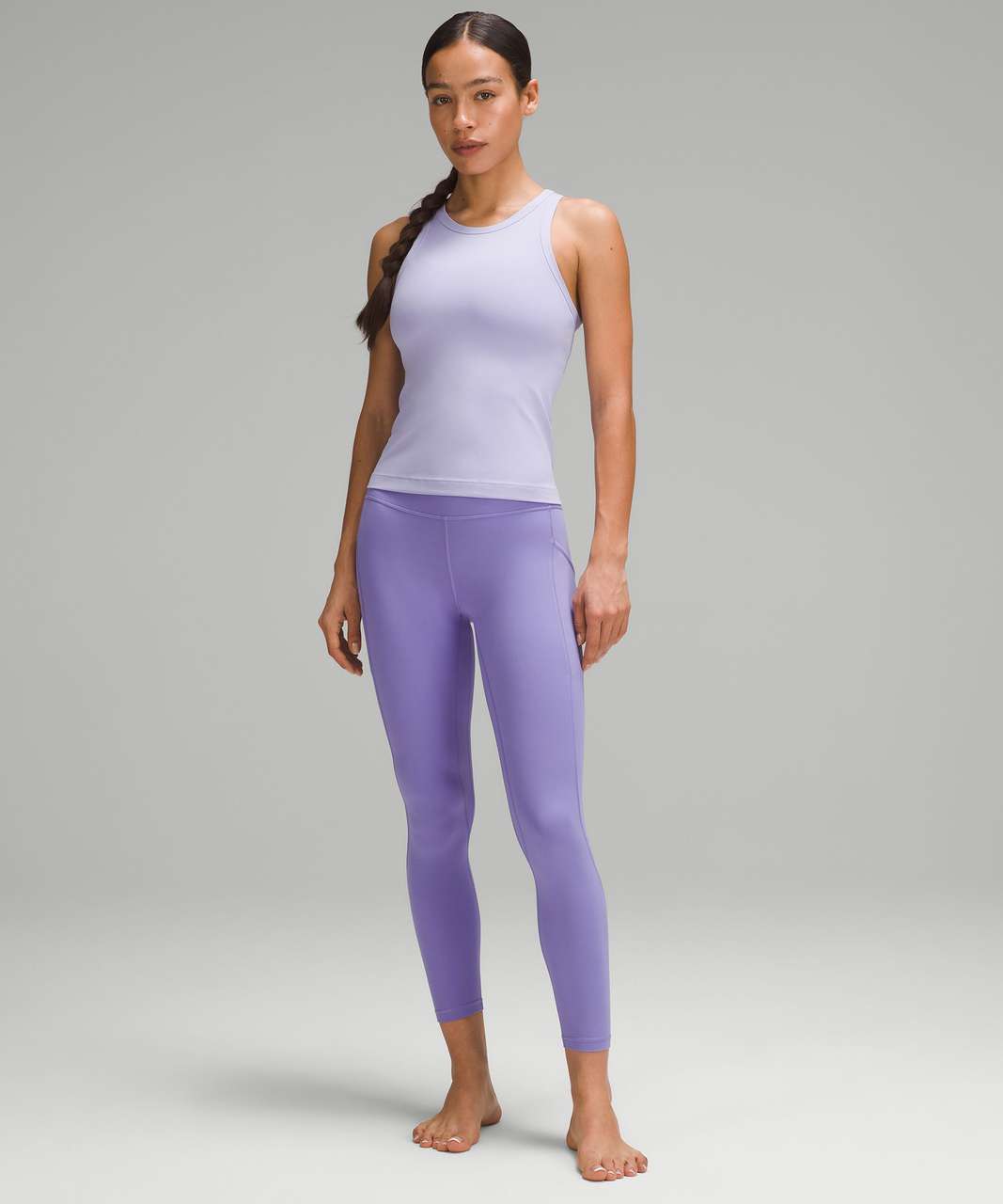 👾 wearing lavender dusk always effortless jacket (4), flower burst multi reversible  align bra (6) & charged indigo groove pants (4)! 💜🌂☔️ : r/lululemon