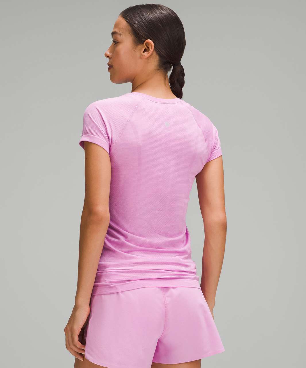 Lululemon Swiftly Tech Short-Sleeve Shirt 2.0 - Dahlia Mauve / Dahlia Mauve