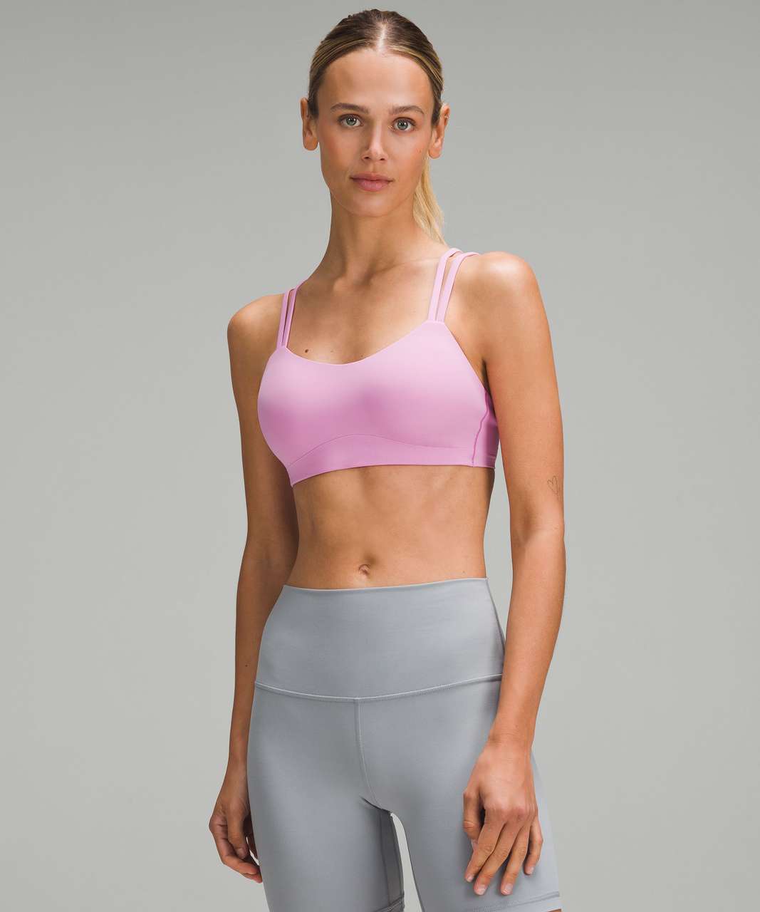 NEW Lululemon Like a Cloud Bra Light Support B/C Cup Sonic Pink Size 4 & 6