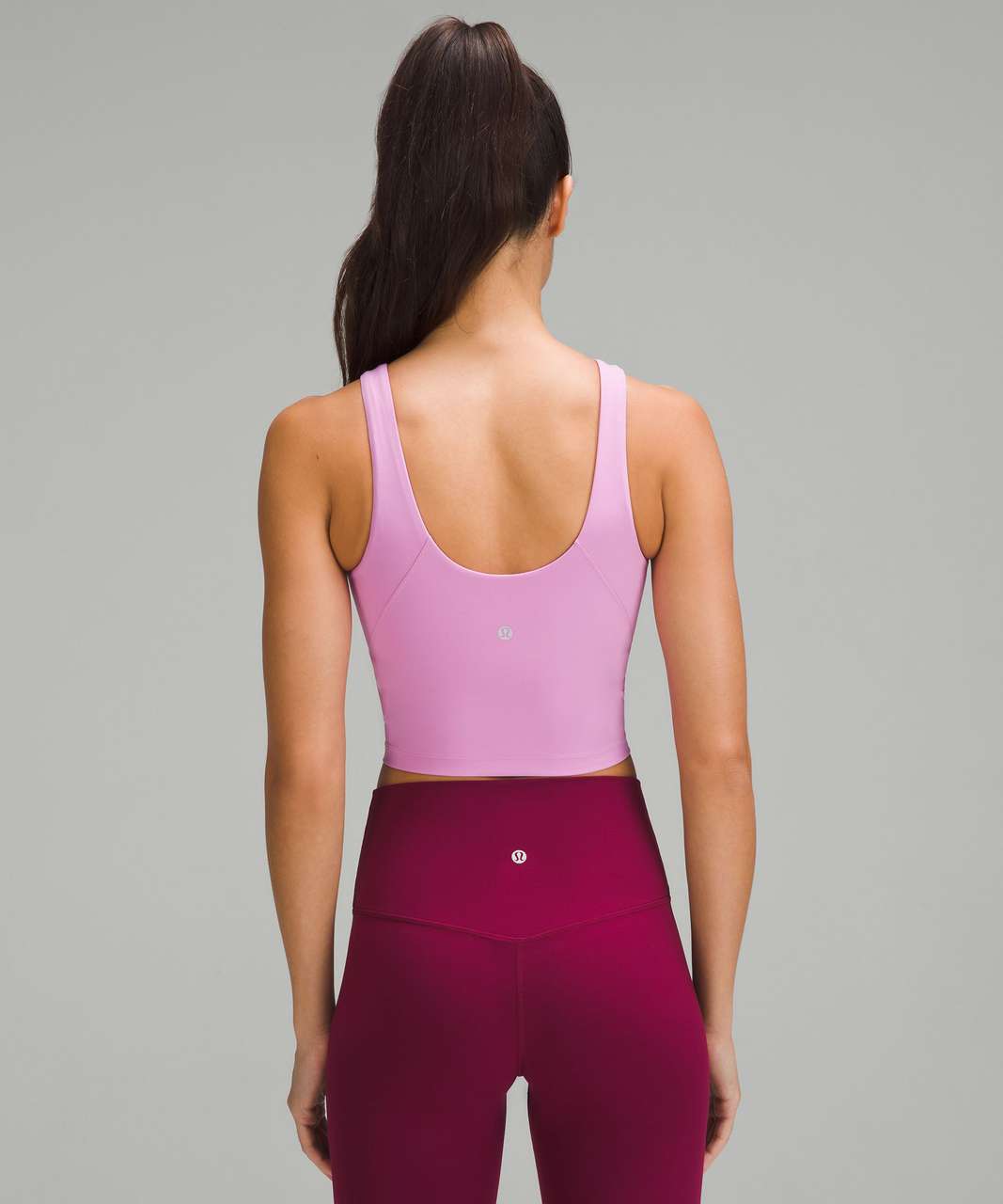 🌸🌿Align outfit: Grey Sage tank (6) & Pink Taupe 21” (6) does anyone else  just adore the scooped back of the align tank? ☺️ : r/lululemon