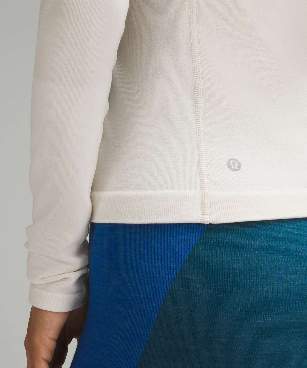 Lululemon Runderful Long Sleeve - Heathered Petrol Blue - lulu fanatics