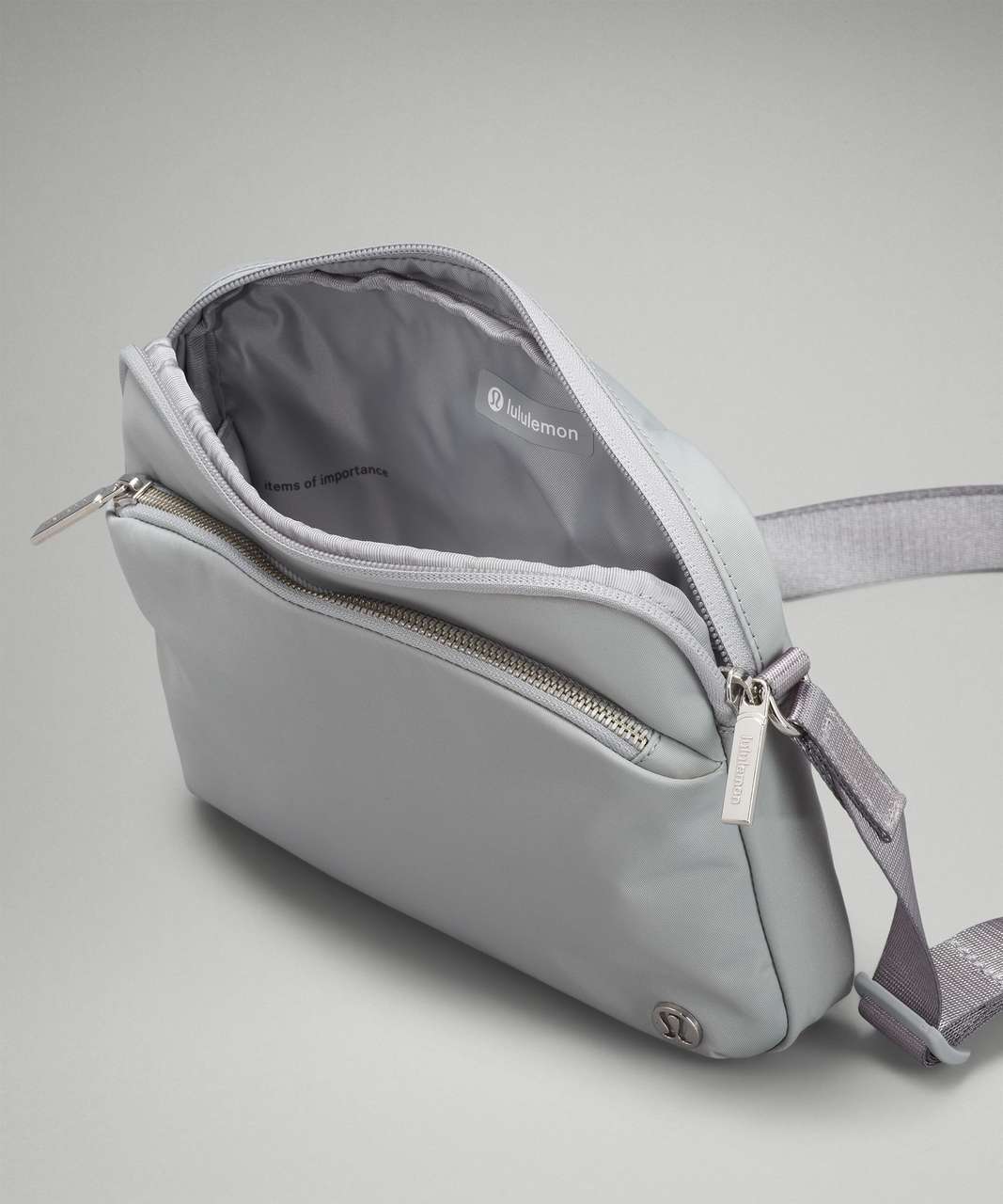 Lululemon City Adventurer Crossbody Bag 2.5L - Silver Drop - lulu