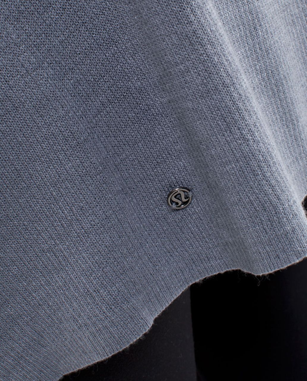 Lululemon Reflection Wrap - Heathered Blurred Grey /  Coal