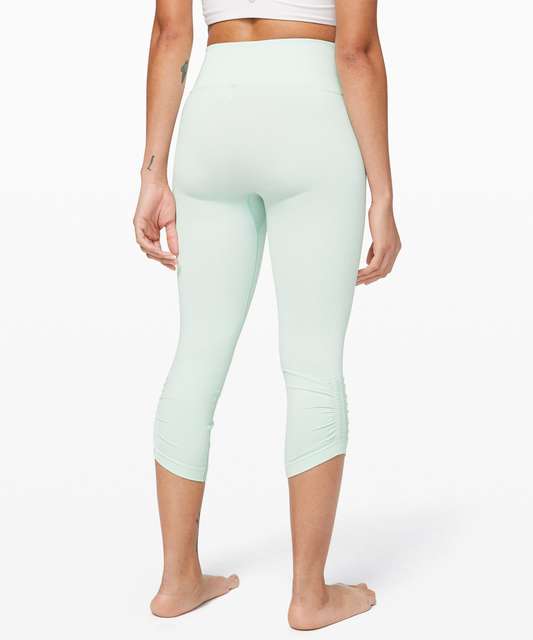 Lululemon athletica Ebb to Street Crop 21, Women's Capris