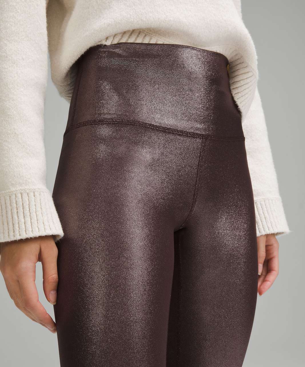 https://storage.googleapis.com/lulu-fanatics/product/89141/1280/lululemon-lululemon-align-high-rise-pant-28-shine-radiate-foil-print-french-press-051756-473428.jpg