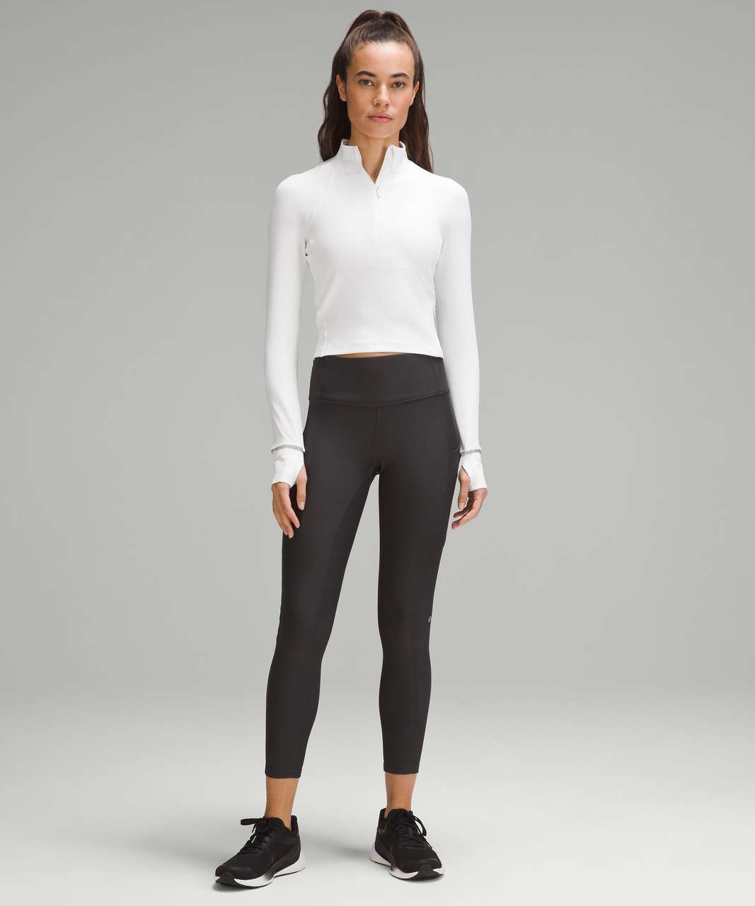 Lululemon Crop Legging Crops. 2014 SEAWHEEZE Half-Marathon Size Women's 6