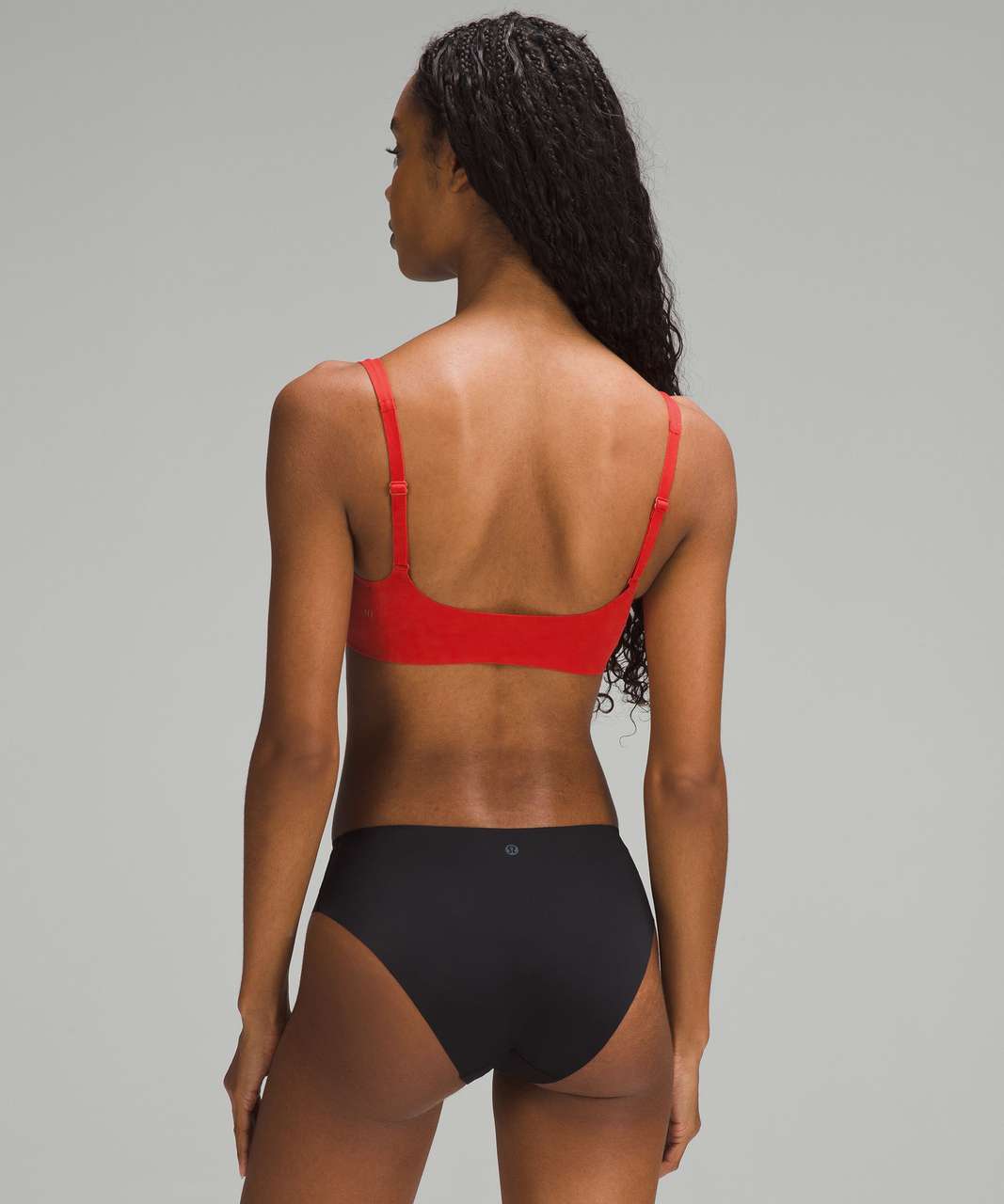 Lululemon Wundermost Ultra-Soft Nulu Scoop-Neck Bralette A–D Cups - Grenadine Red