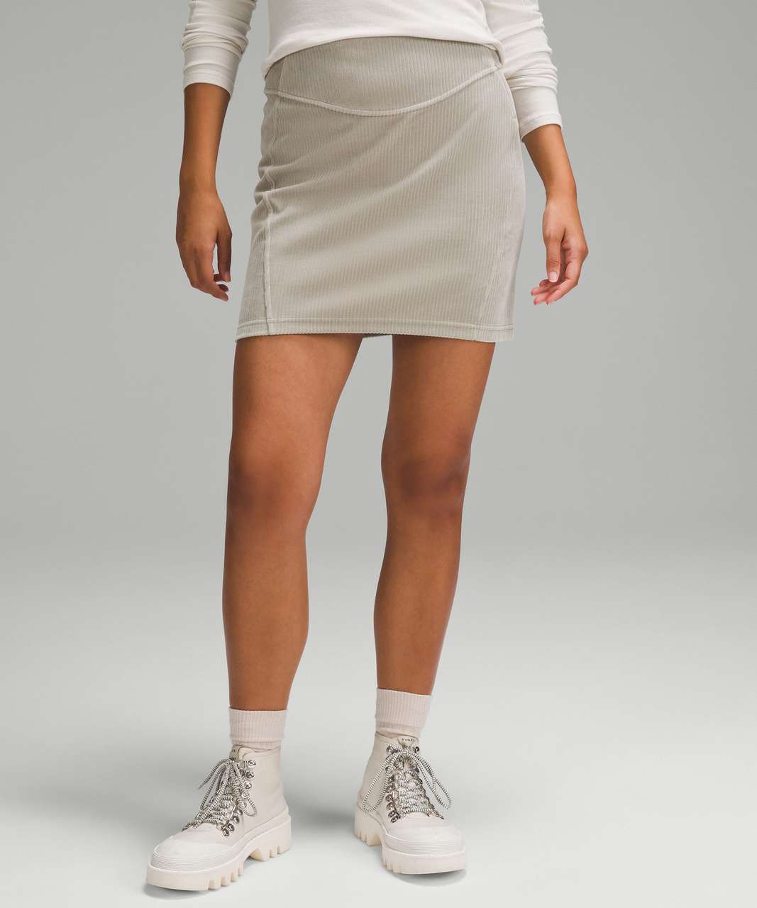 Lululemon Scuba Mid-Rise Mini Skirt *Velvet Cord - Riverstone