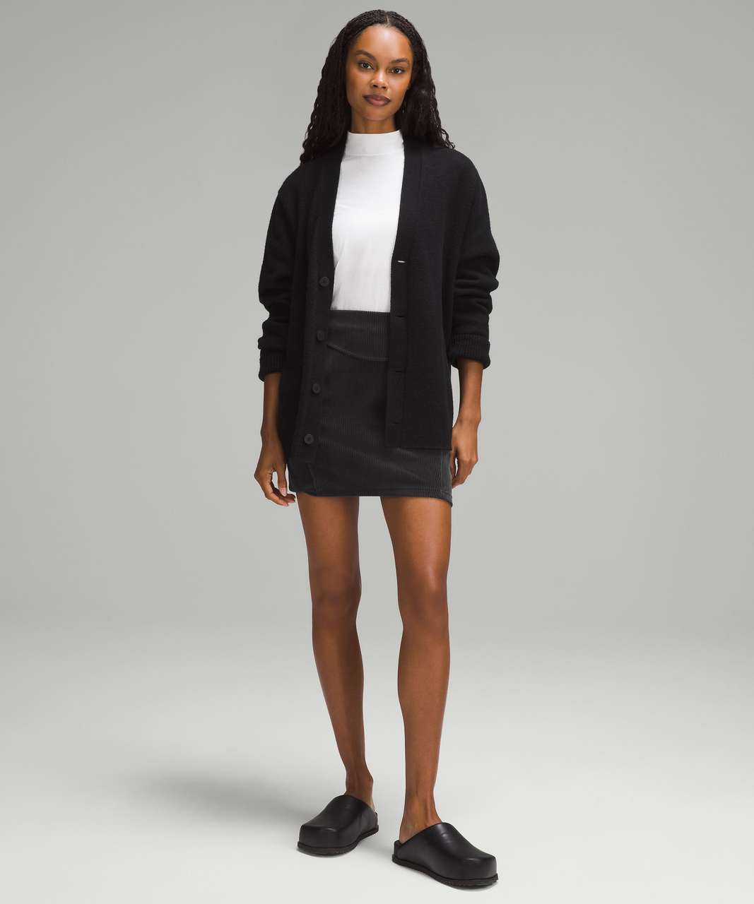 Lululemon Scuba Mid-Rise Mini Skirt *Velvet Cord - Black