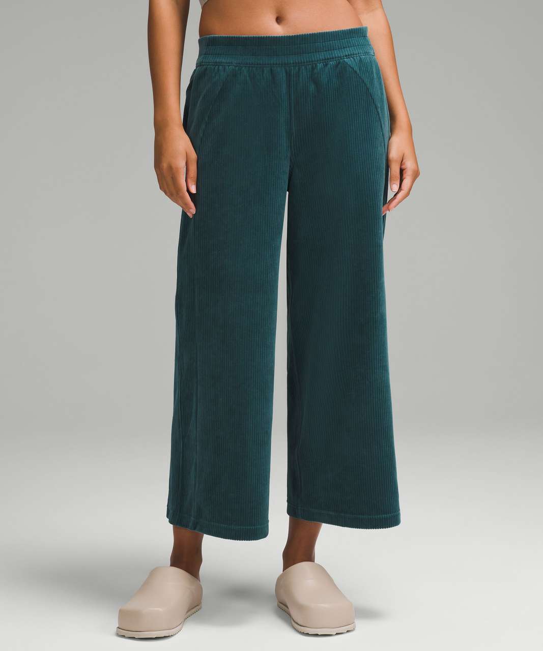 Lululemon Scuba Mid-Rise Wide-Leg Crop *Velvet Cord - Storm Teal