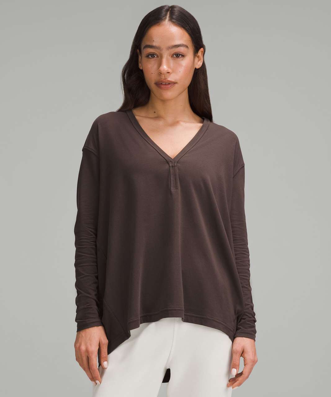 Lululemon Back In Action V-Neck Long-Sleeve Shirt - Espresso