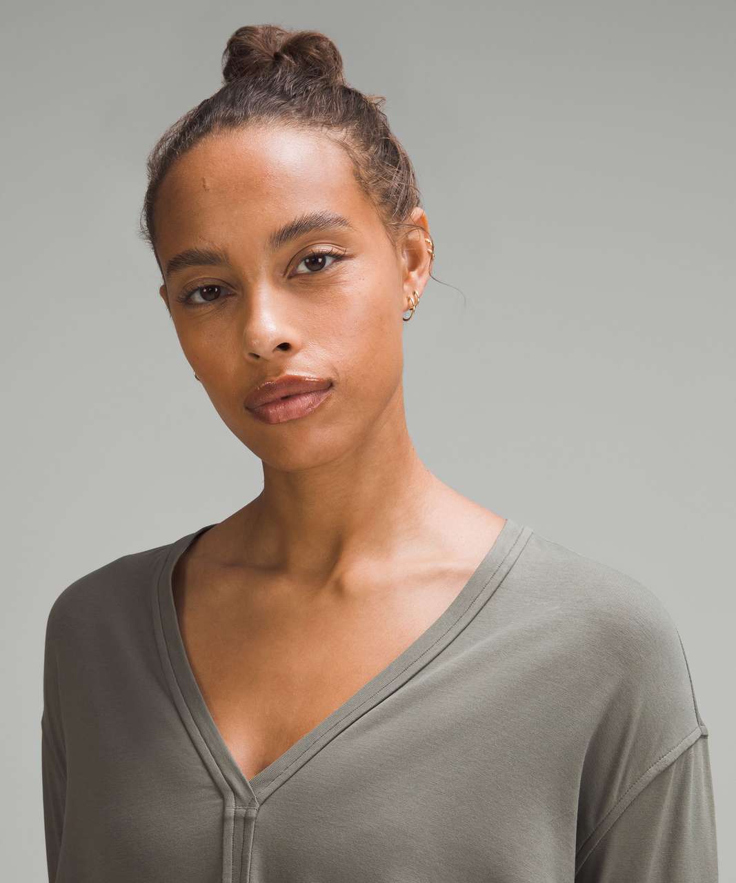 Lululemon Back In Action V-Neck Long-Sleeve Shirt - Grey Sage - lulu  fanatics