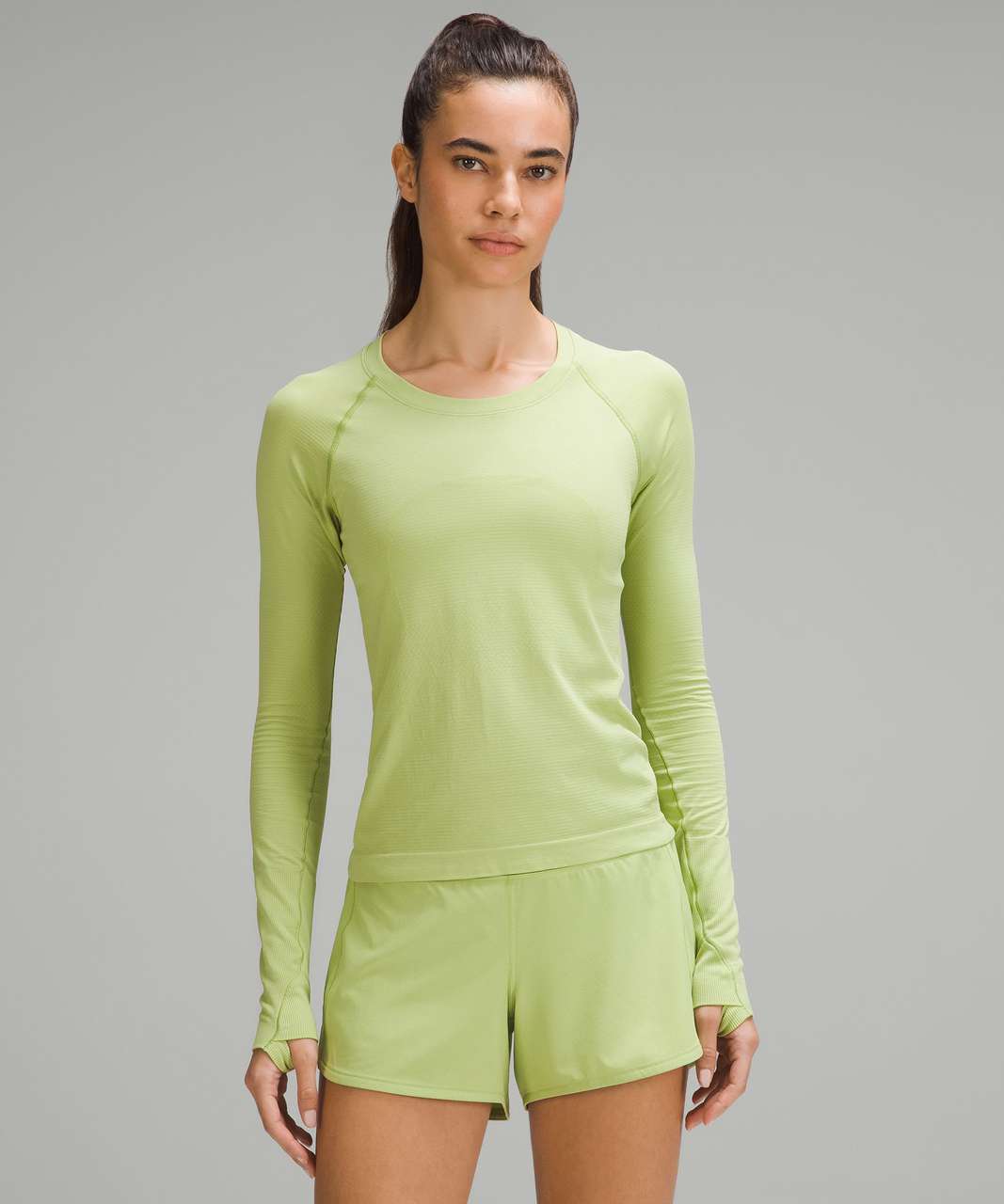 Lululemon Swiftly Tech Long-Sleeve Shirt 2.0 *Race Length - Edamame Green / Edamame Green