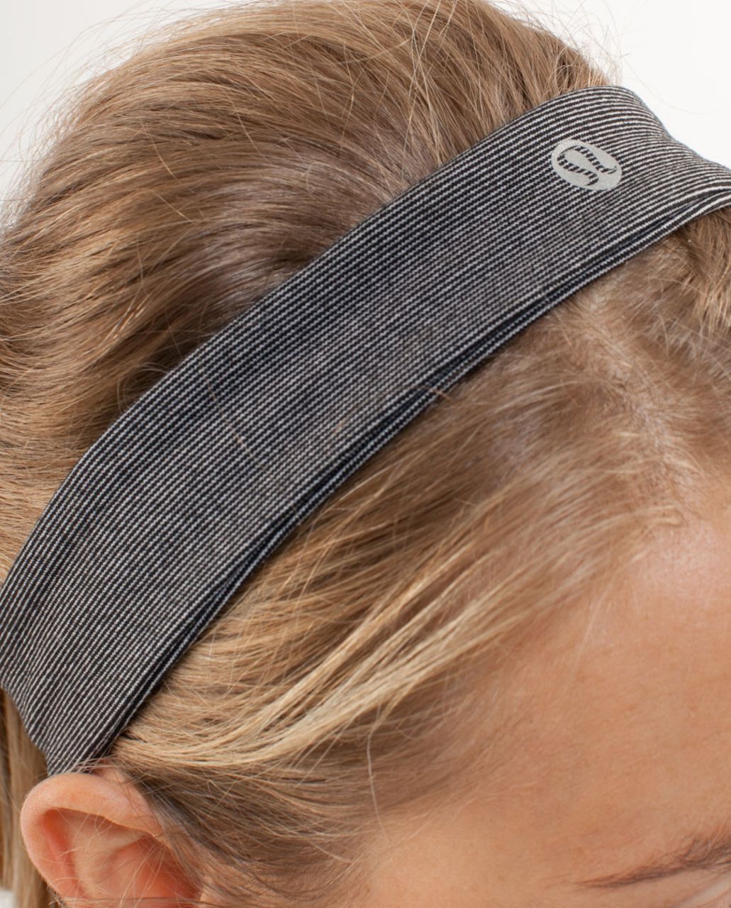 Lululemon Slipless Headband - White Black Mircostripe