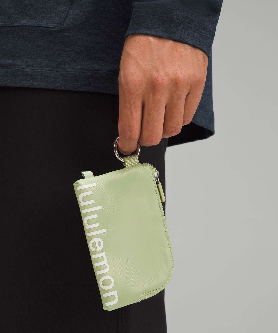 Lululemon Clippable Card Pouch - Edamame Green / White Opal