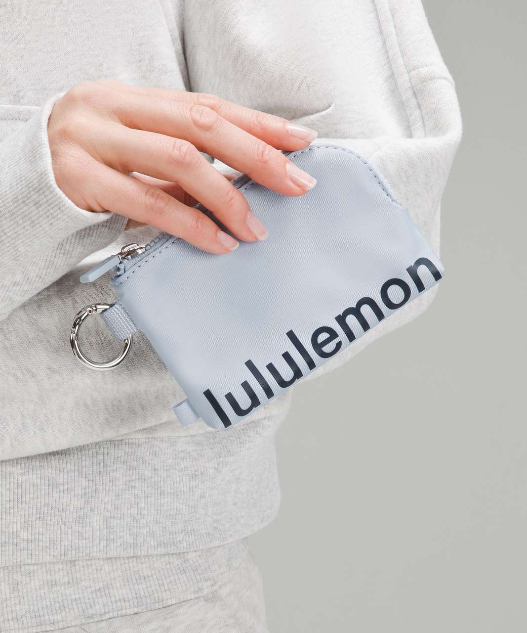 Lululemon Clippable Card Pouch - Blue Linen / True Navy