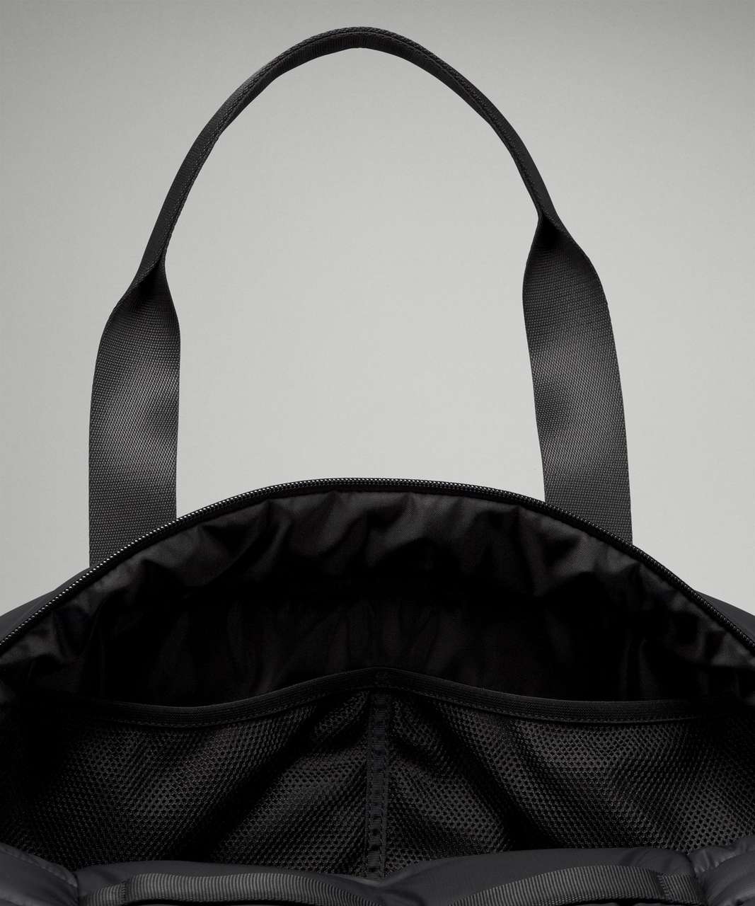 Lululemon Wunder Puff Duffle Bag 29L - Black