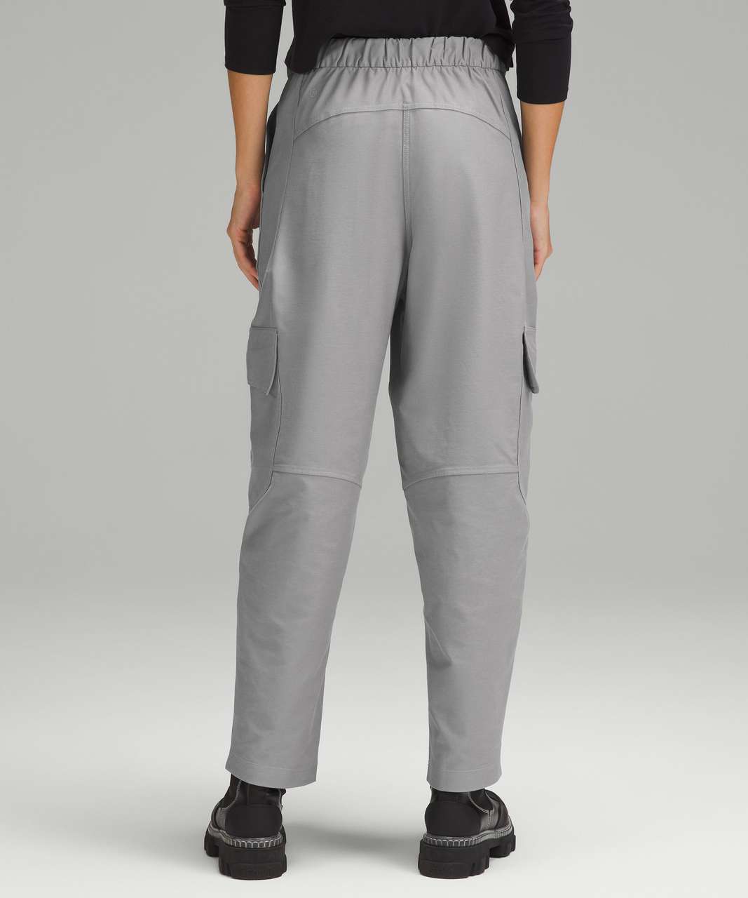 Lululemon Light Utilitech Cargo Pocket High-Rise Pant - Rhino Grey