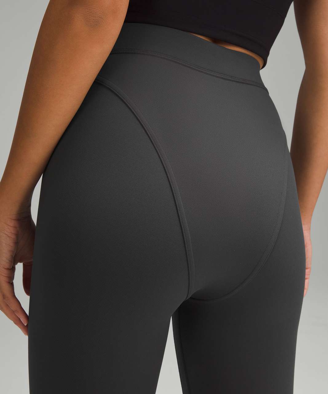 Lululemon Wunder Train Aerobic High-Rise Tight 25 Lululemon Wunder Train Aerobic High-Rise Tight 25