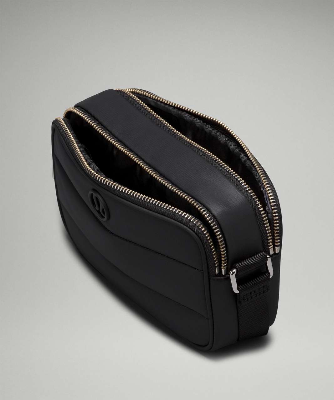 Lululemon Wunder Puff Crossbody Camera Bag 2L - Black - lulu Lululemon Wunder Puff Crossbody Camera Bag 2L - Black - lulu