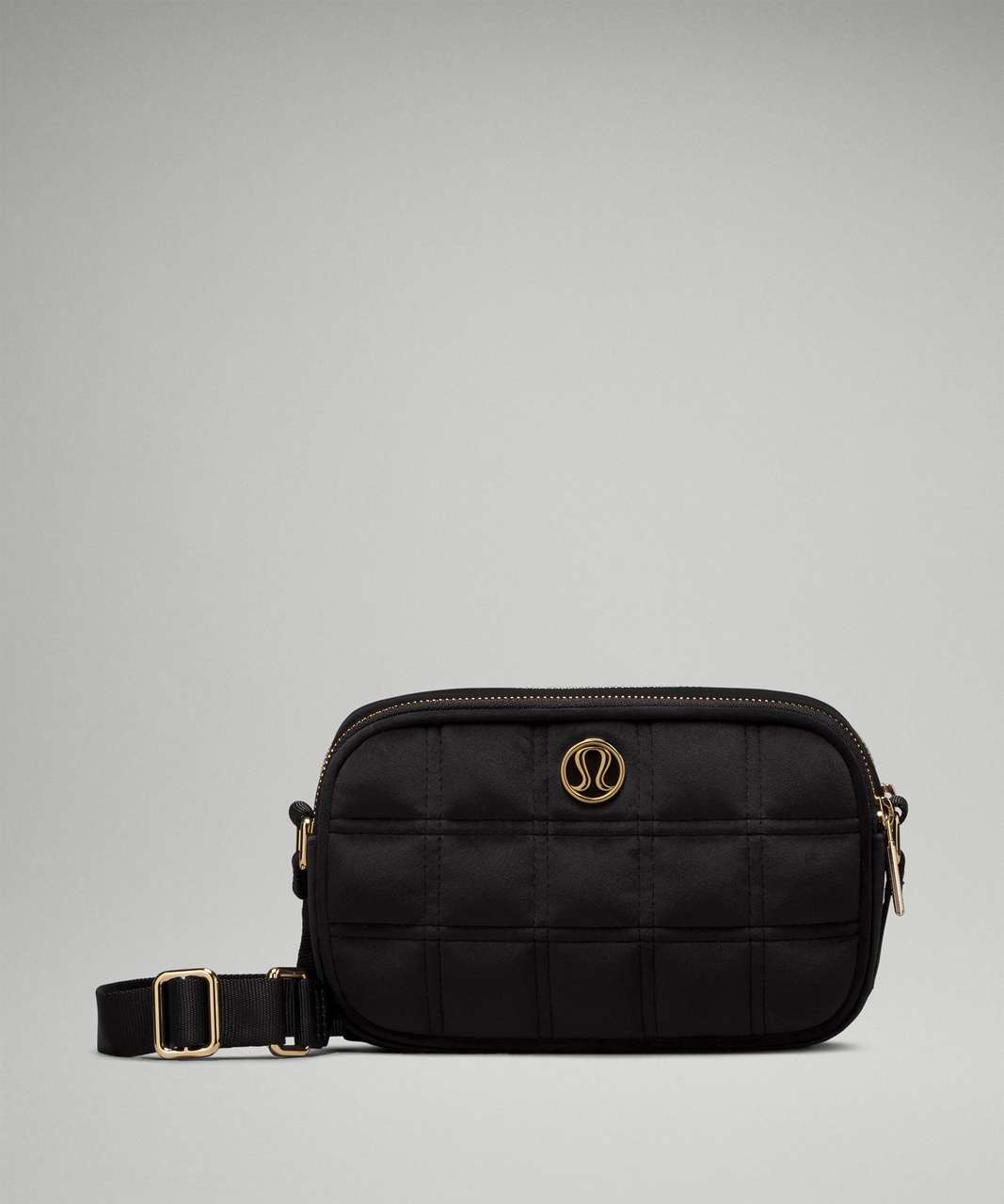 Lululemon Crossbody Camera Bag 2L *Quilted Velour - Black / Gold - lulu ...