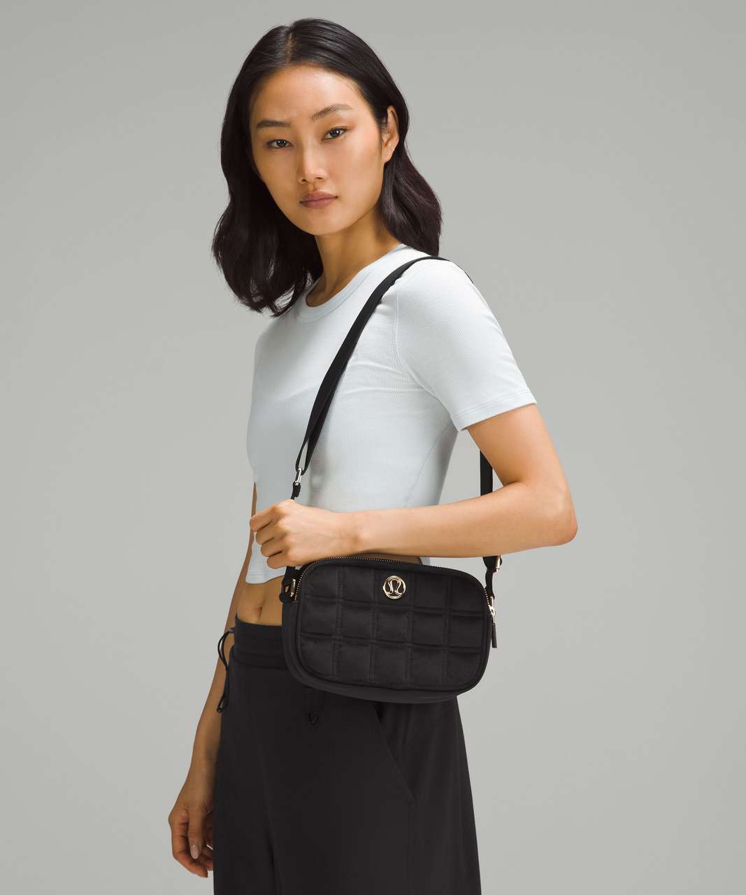 Lululemon Crossbody Camera Bag 2L *Quilted Velour - Black / Gold - lulu ...