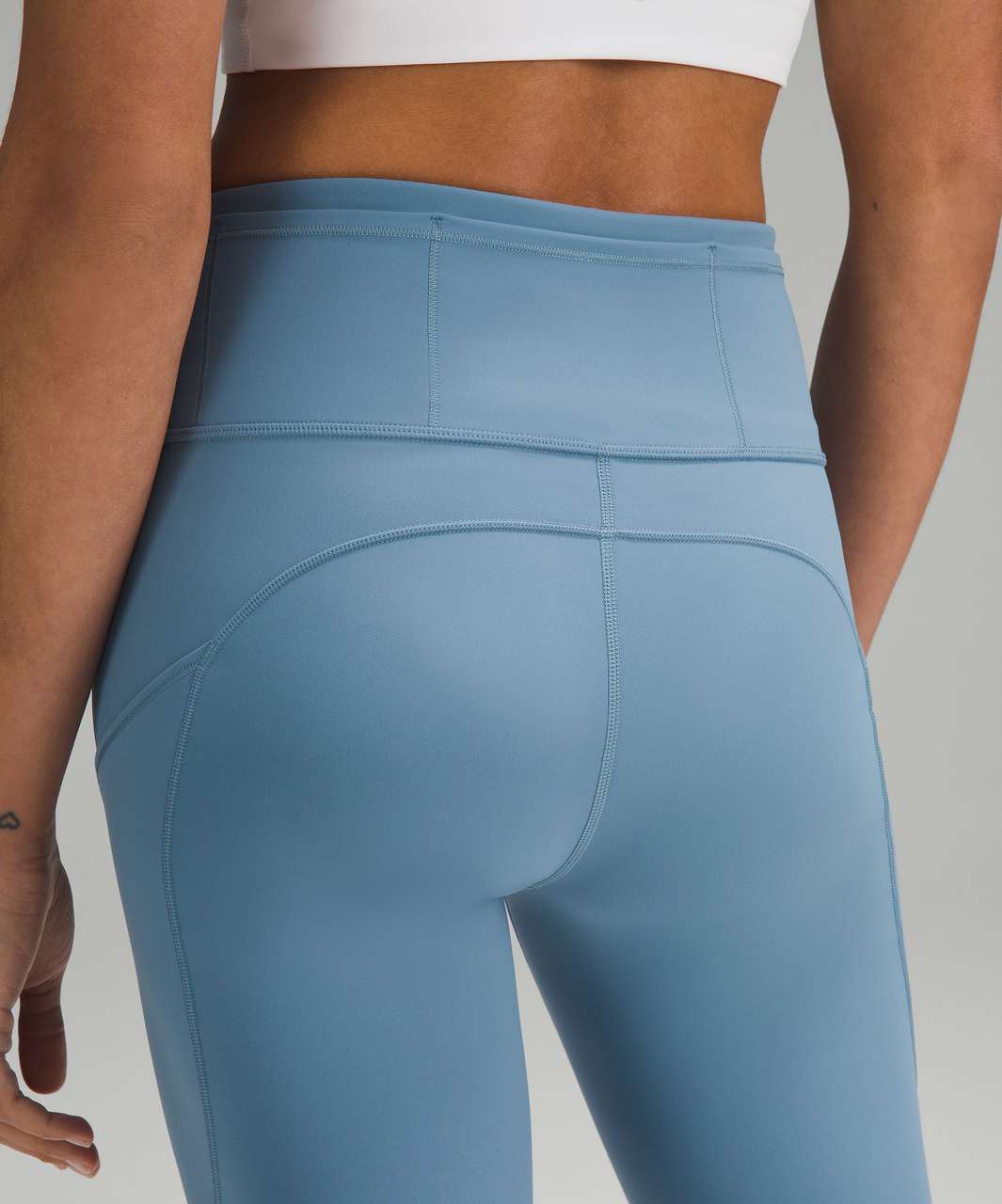 Lululemon Fast and Free Reflective High-Rise Crop 19" - Utility Blue