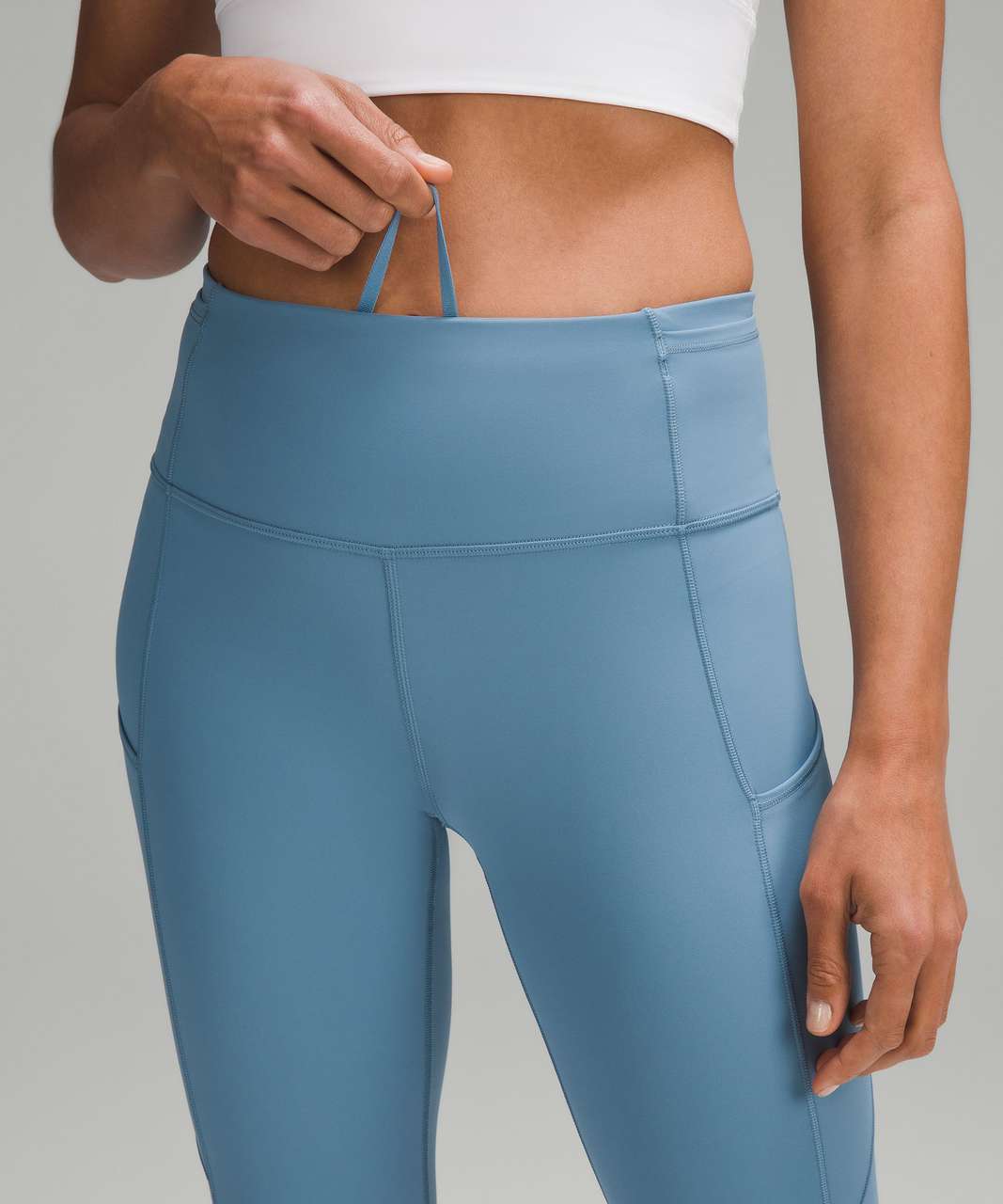 Brand New Lululemon Fast Free HR Crop 23” Nulux Size 12 Symphony Blue.