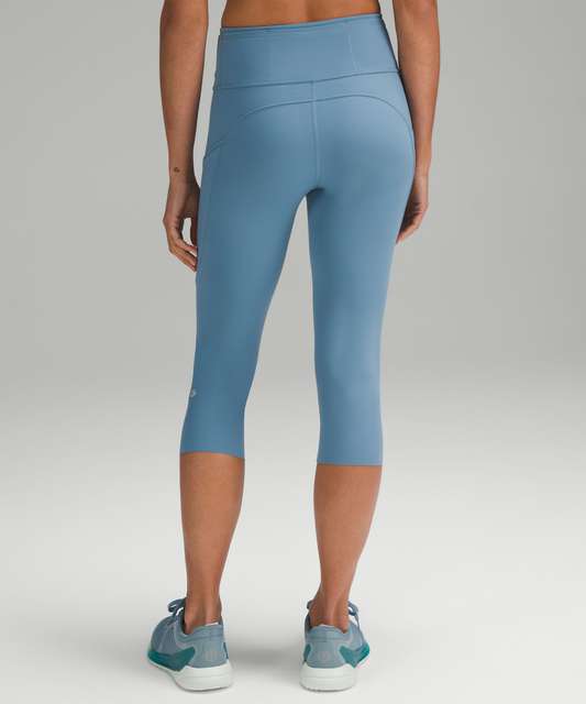 Lululemon Size 2 Fast Free High Rise Crop Polar Blue Black Non