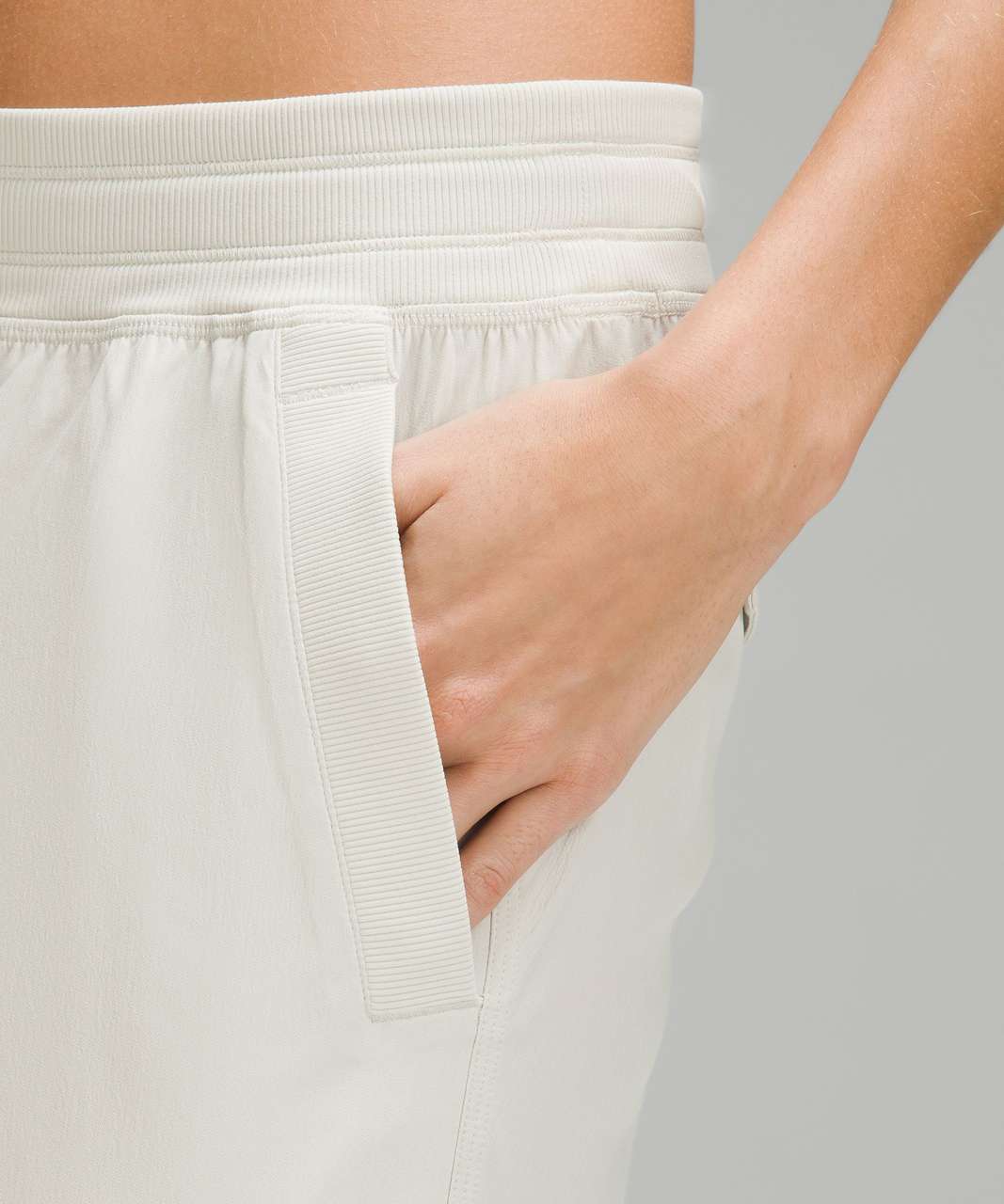 lululemon DANCE STUDIO RELAXED-FIT MID-RISE JOGGER - Trousers - bone/white  - Zalando.de