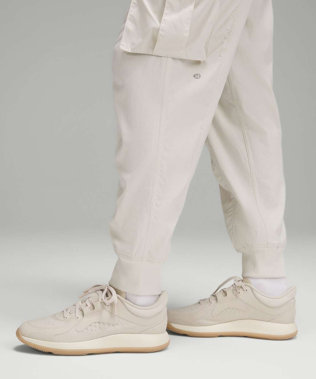 Dance Studio Relaxed-Fit Mid-Rise Cargo Jogger