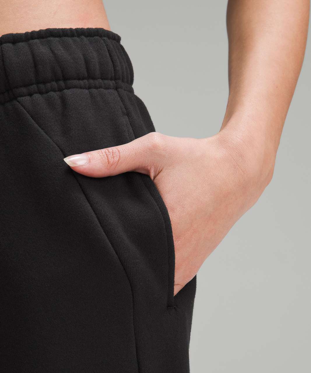 Lululemon Scuba Mid-Rise Oversized Jogger *Regular - Black